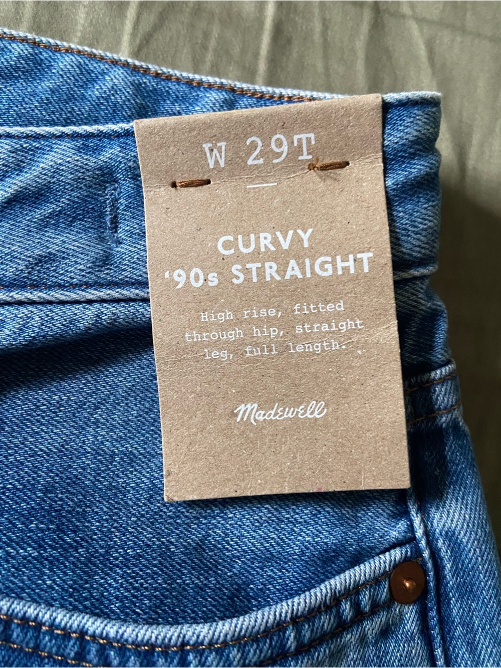 Madewell Curvy Straight High-Rise Jeans in Medium Blue Denim